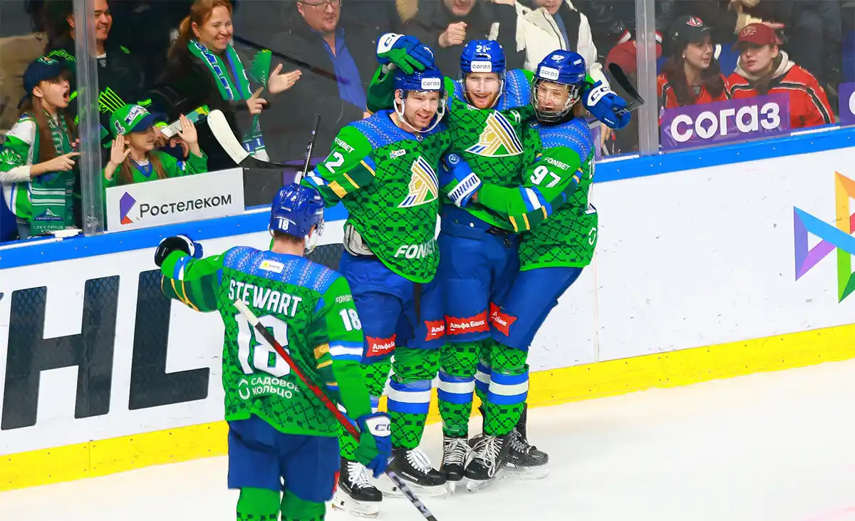 evgeniy-kuznecov-foto-hk-salavat-yulaev.webp