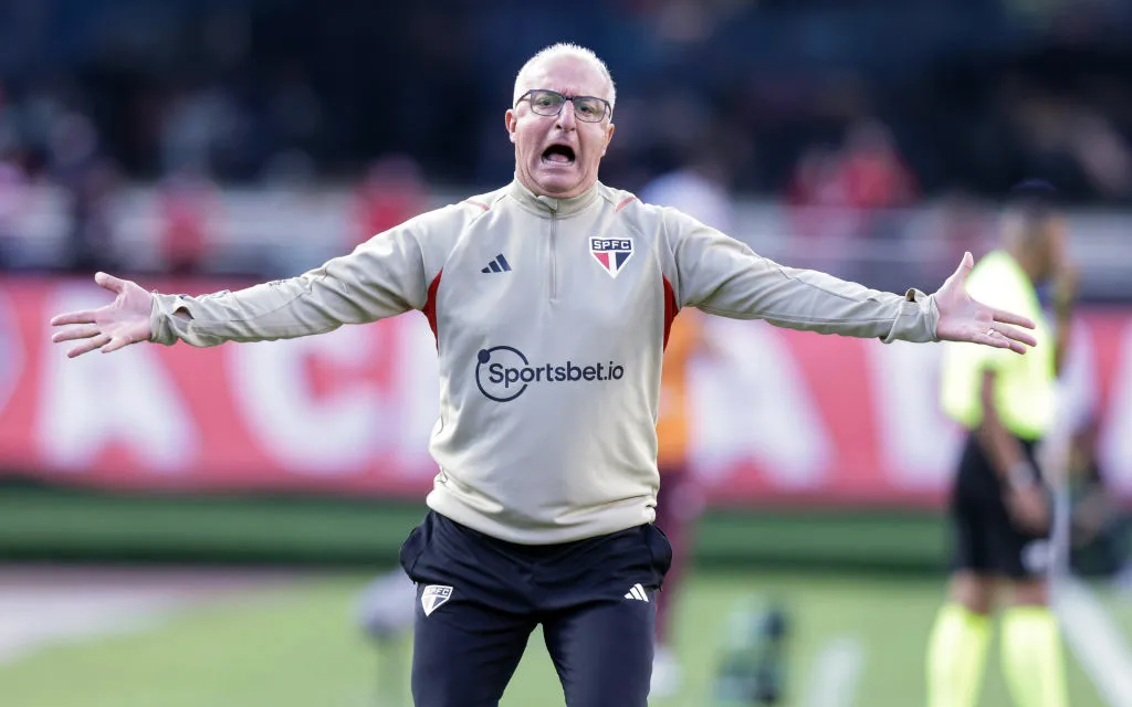 Сборную Бразилии возглавит враг Неймара. 14 лет длится неприязнь