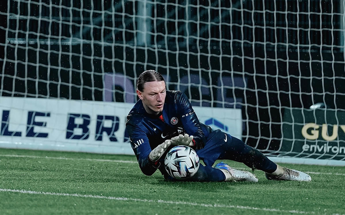 Матвей Сафонов в ПСЖ