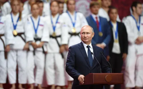 «Техника у Путина очень хорошая». Виталий Минаков — о самбо, самом российском виде спорта