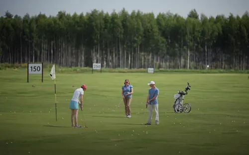 В школьную физкультуру добавят… гольф. Игра должна развить в детях патриотизм